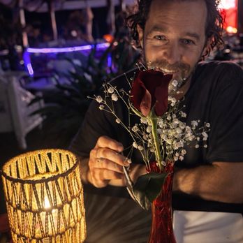Sake House Malibu - Perfect pre-Valentine's pre-game. - Japanese Near Me - Malibu, California