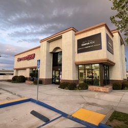 Mattress Firm Palmdale - Mattress Firm - West Entrance