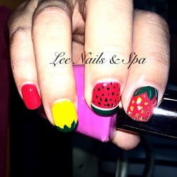 Lee Nails & Spa - Gel Manicure with Designs