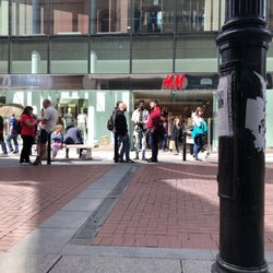 H&M