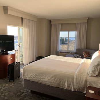 Courtyard by Marriott Charleston Waterfront - Hotels Near Me - Charleston, South Carolina Courtyard by Marriott Charleston Waterfront - Hotels Near Me - Charleston, South Carolina