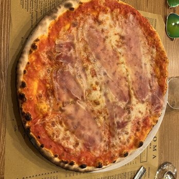 Trattoria Vecchia Roma - Prosciutto pizz - Roman Near Me - Rome, RM Trattoria Vecchia Roma - Prosciutto pizz - Roman Near Me - Rome, RM