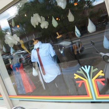 Tigertree - I LOVED when they had this window display. - Women's Clothing Near Me - Columbus, Ohio