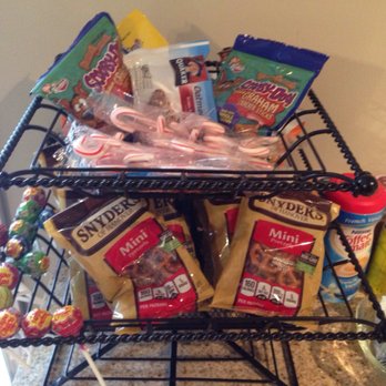 Eagle Auto - Snacks : ) - Auto Repair Near Me - Zionsville, Indiana