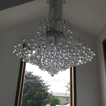 GM Experts Window Cleaning - Chandelier after being cleaned - Window Washing Near Me GM Experts Window Cleaning - Chandelier after being cleaned - Window Washing Near Me