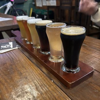 Triple R Brewing - Beer flight - Breweries Near Me - Seattle, Washington Triple R Brewing - Beer flight - Breweries Near Me - Seattle, Washington