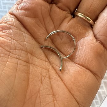 Julian's Dry Cleaners - O ring snapped as soon as I put dress on - Dry Cleaning Near Me - Rochester, New York Julian's Dry Cleaners - O ring snapped as soon as I put dress on - Dry Cleaning Near Me - Rochester, New York