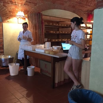 Podere Casa Al bosco - Cheese Shops Near Me - Figline Valdarno, FI