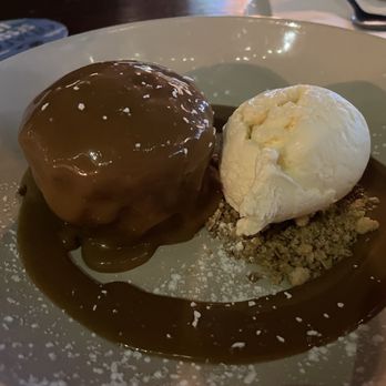 Nancy Hands Bar & Restaurant - Sticky toffee pudding - Pubs Near Me - Dublin, D Nancy Hands Bar & Restaurant - Sticky toffee pudding - Pubs Near Me - Dublin, D