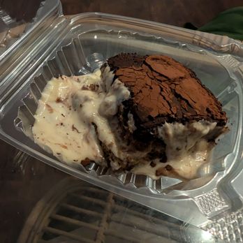 Corner House Pizza Pasta Bar - Tiramisu? Maybe - Pizza Near Me - Denver, Colorado Corner House Pizza Pasta Bar - Tiramisu? Maybe - Pizza Near Me - Denver, Colorado