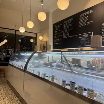 Jeni's Splendid Ice Creams - Ice Cream & Frozen Yogurt Near Me - Los Angeles, California