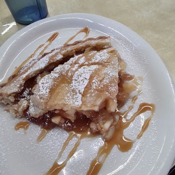 Nick's Cafe - Apple pie - Diners Near Me - Los Angeles, California