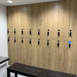 Balanced Fitness & Health - Women's room lockers.