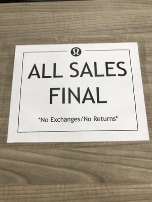 lululemon by null