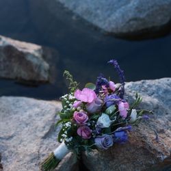 Simple whimsical bridal bouquet