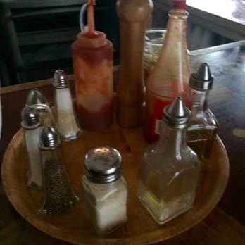 La Esquina Hondureña - Hot sauce and the works - Mexican Near Me - Miami, Florida La Esquina Hondureña - Hot sauce and the works - Mexican Near Me - Miami, Florida