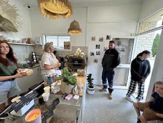 THE PAVEMENT SOCIETY - 38 Main Rd, Boolaroo New South Wales, Australia ...