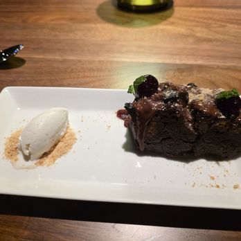 Tommy's Chophouse - $53.61 8oz Filet Mignon - Steakhouses Near Me - Tampa, Florida Tommy's Chophouse - $53.61 8oz Filet Mignon - Steakhouses Near Me - Tampa, Florida