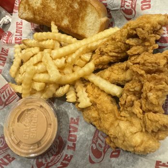 Raising Cane's Chicken Fingers - Chicken combo - Chicken Wings Near Me - El Cajon, California Raising Cane's Chicken Fingers - Chicken combo - Chicken Wings Near Me - El Cajon, California