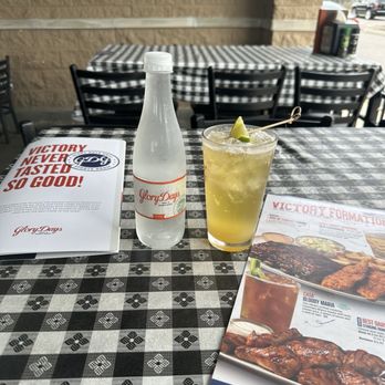 Glory Days Grill - Water and beer - Sports Bars Near Me - Brandon, Florida Glory Days Grill - Water and beer - Sports Bars Near Me - Brandon, Florida