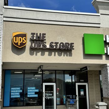 The UPS Store - Fronte - Shipping Centers Near Me - Live Oak, Florida The UPS Store - Fronte - Shipping Centers Near Me - Live Oak, Florida