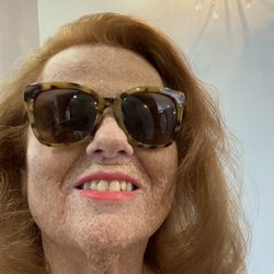 Readings by Kathryn - Feeling glamorous