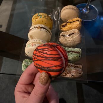 Lady Yum - Denny Triangle - Macarons Near Me - Seattle, Washington Lady Yum - Denny Triangle - Macarons Near Me - Seattle, Washington