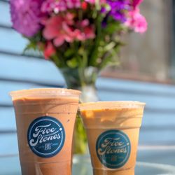 Five Stones Coffee Company - Iced mocha bacio, iced latte
