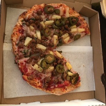 Winzza - Thin crust vegan cheese, vegan sausage, pineapple, and jalapeños. - Pizza Near Me - Los Angeles, California Winzza - Thin crust vegan cheese, vegan sausage, pineapple, and jalapeños. - Pizza Near Me - Los Angeles, California