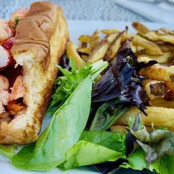 High Tide - Lobster Roll