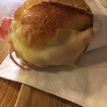 Grenouilles - Sandwiches Near Me - Paris, 75 Grenouilles - Sandwiches Near Me - Paris, 75