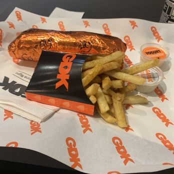 German Doner Kebab - Doner wrap and curry spiced fries - German Near Me - London, XGL German Doner Kebab - Doner wrap and curry spiced fries - German Near Me - London, XGL