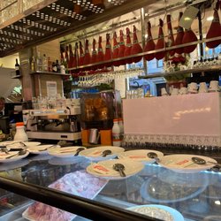 Museo del Jamón - Bar area