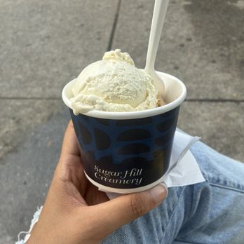 Sugar Hill Creamery - Vanilla bean and honeycomb turmeric coffee ice cream, very good!! Staff was very friendly and helpful. - Ice Cream & Frozen Yogurt Near Me - New York, New York Sugar Hill Creamery - Vanilla bean and honeycomb turmeric coffee ice cream, very good!! Staff was very friendly and helpful. - Ice Cream & Frozen Yogurt Near Me - New York, New York