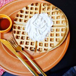 October Cafe - Waffle