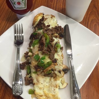 Munch Box - The owner made me a cheese steak egg white omelette. It was amazing! I love this place! Try the Philly cheesesteak too!! - Breakfast & Brunch Near Me - Henderson, Nevada