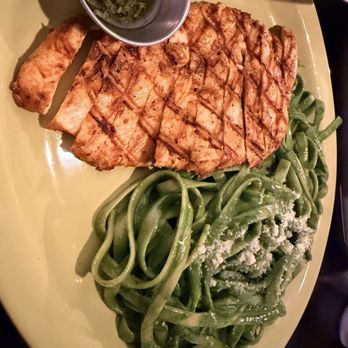 Lama Peruvian cuisine - Spinach pasta with chicken - Peruvian Near Me - Mesquite, Nevada