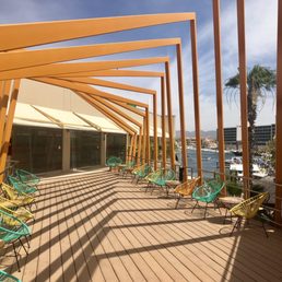 Balcony area overlooking the marina Balcony area overlooking the marina