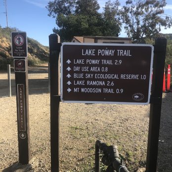 Mount Woodson Trail - Trailhead to the left - Hiking Near Me - Poway, California