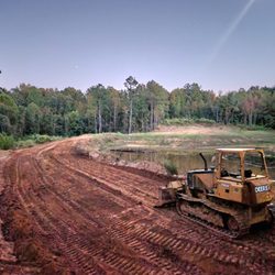 Delta Construction- Dozer & Excavation