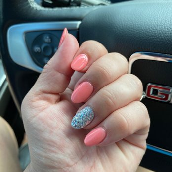 ND Nails & Spa - Dip almond nails that look and feel so natural - Nail Salons Near Me - Miami, Florida ND Nails & Spa - Dip almond nails that look and feel so natural - Nail Salons Near Me - Miami, Florida