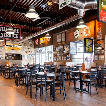 Portillo's Mansfield - Hot Dogs Near Me - Mansfield, Texas