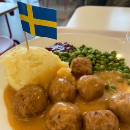 Swedish meatballs, mashed potatoes Swedish meatballs, mashed potatoes