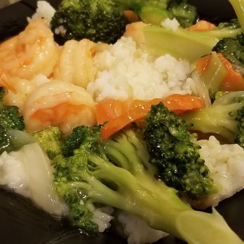 New China Wok - Shrimp with Broccoli - Chinese Near Me - Westchester, Illinois New China Wok - Shrimp with Broccoli - Chinese Near Me - Westchester, Illinois