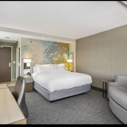 Courtyard by Marriott Raleigh Cary/Parkside Town Commons