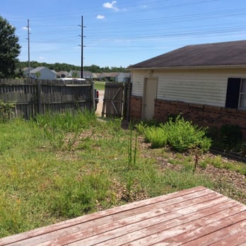 Downs Pro Lawn Care - Weed pulling - Landscaping Near Me Downs Pro Lawn Care - Weed pulling - Landscaping Near Me