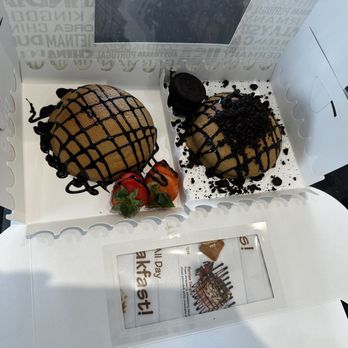 PappaRoti - Unknown and Oreo Bun - Bakeries Near Me - Lewisville, Texas