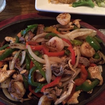 La Paloma - chicken, steak and shrimp fajita - Mexican Near Me - Springfield, Missouri La Paloma - chicken, steak and shrimp fajita - Mexican Near Me - Springfield, Missouri
