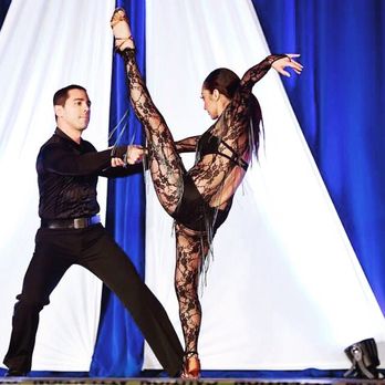 Soho Dance - Westwood - Learn salsa or Latin Hustle from Raul Santiago and Yesenia Serratos! - Dance Studios Near Me - Los Angeles, California Soho Dance - Westwood - Learn salsa or Latin Hustle from Raul Santiago and Yesenia Serratos! - Dance Studios Near Me - Los Angeles, California