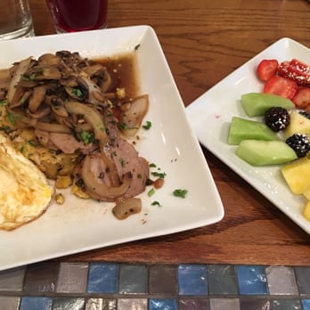 Batter & Berries - Duck breast polenta - Breakfast & Brunch Near Me - Chicago, Illinois Batter & Berries - Duck breast polenta - Breakfast & Brunch Near Me - Chicago, Illinois
